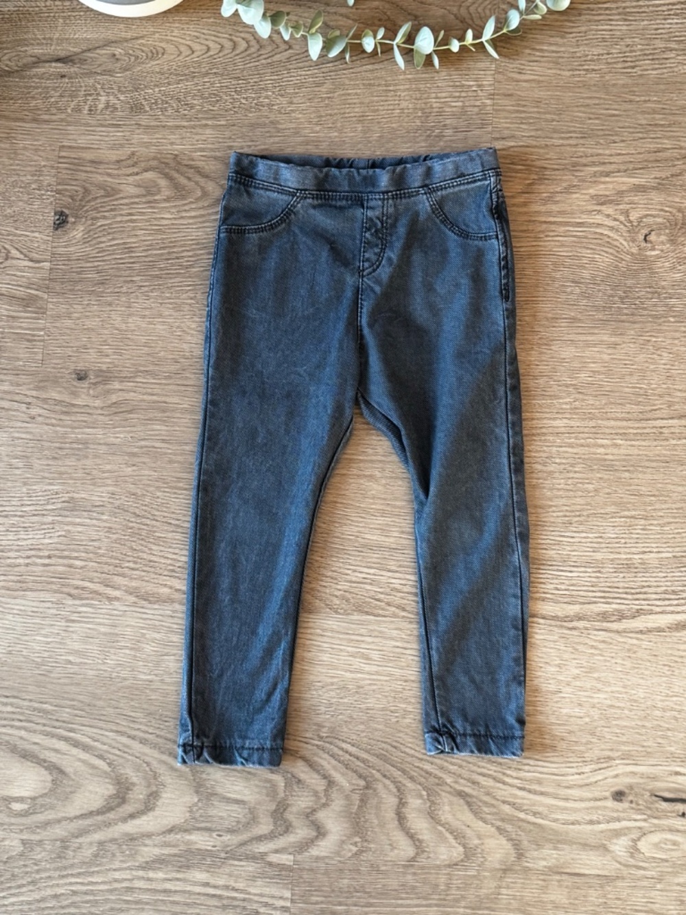 Zara Baby Gray Jeggings Pull-On Stretch Denim Pants Girls Size 2-3 Years